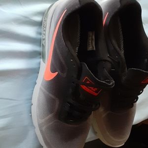 Men's Nike size 12